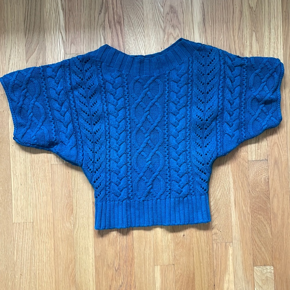 Express blue short, batwing sleeved thick weave sweater
